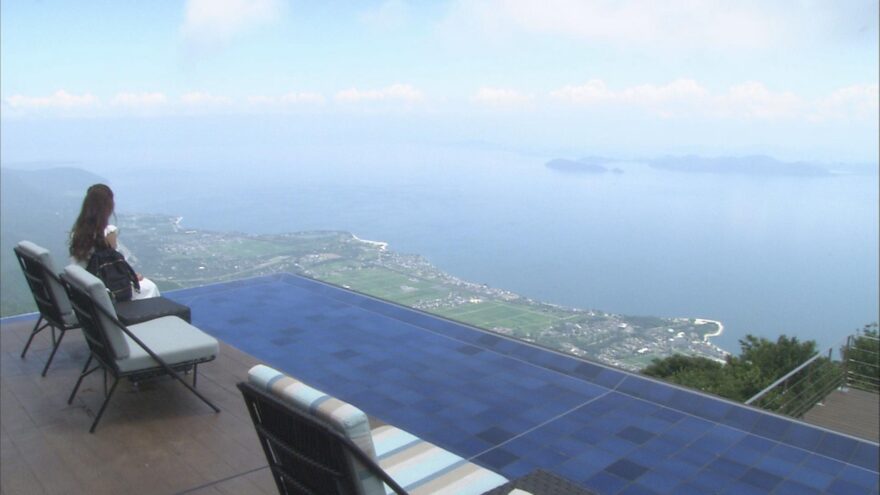 天空のＳＮＳ映え！大津市びわ湖バレイ【びわ湖テラス】