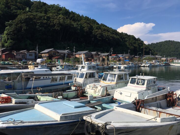 日本で唯一、湖に人が住む島【沖島】でのんびり♪