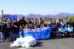 【しがライターReport】滋賀レイクス選手とファンが「西の湖」周辺を清掃　近江八幡でクリーンウォーク実施